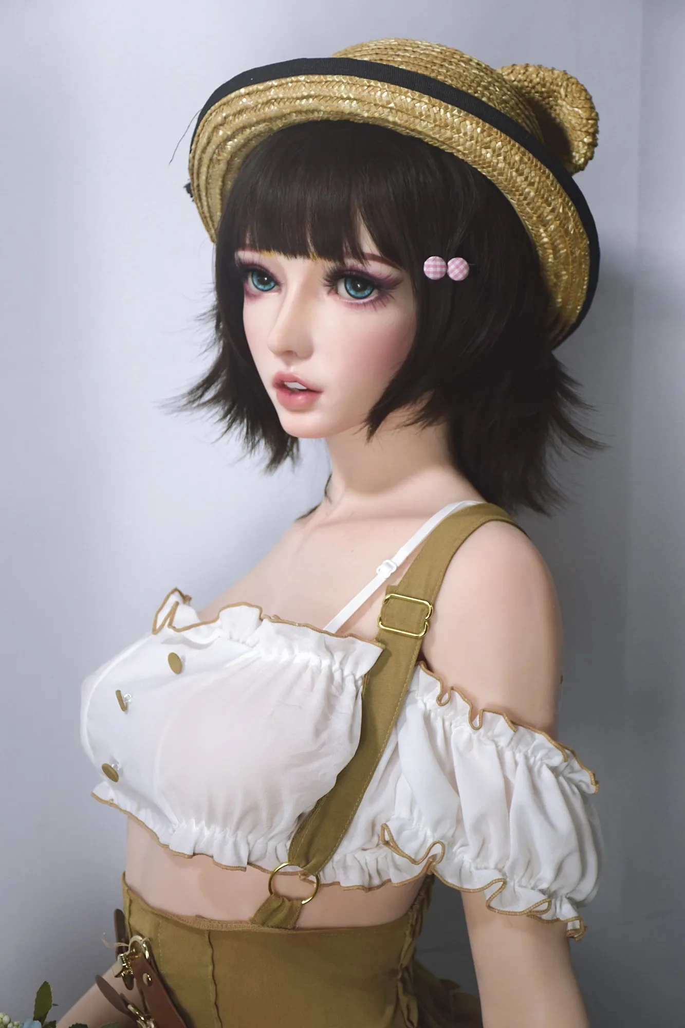 Silicone Doll Tender Yuka 4ft 11' (150 cm) - Elsa Babe view 4