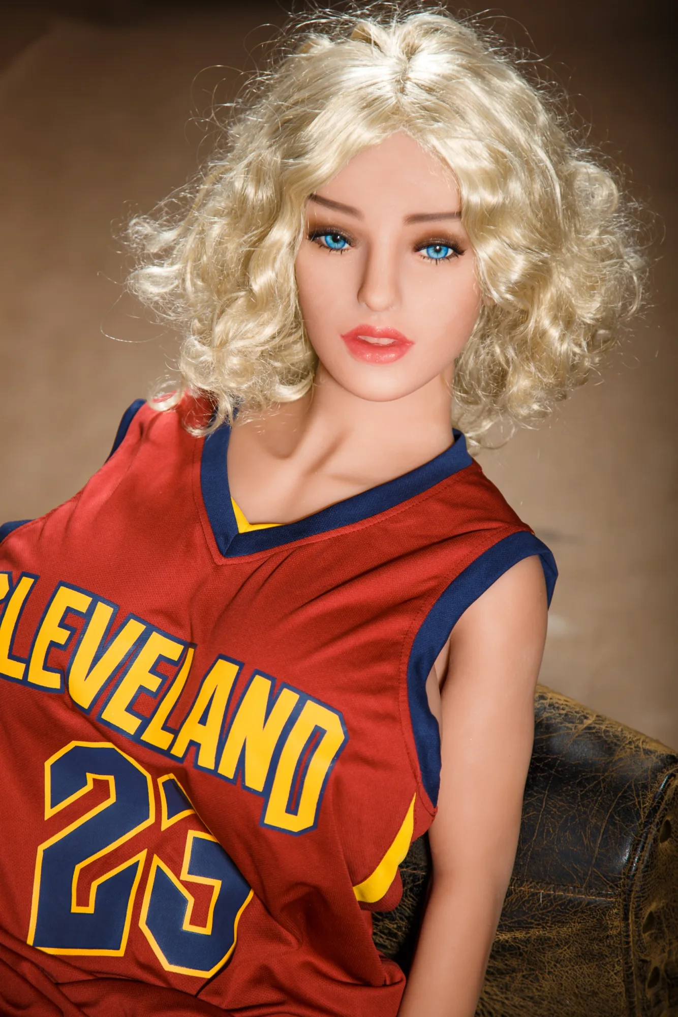 Sex Doll Blonde Solana 4ft 11' (150 cm)/ I-Cup - AIBEI Doll view 6