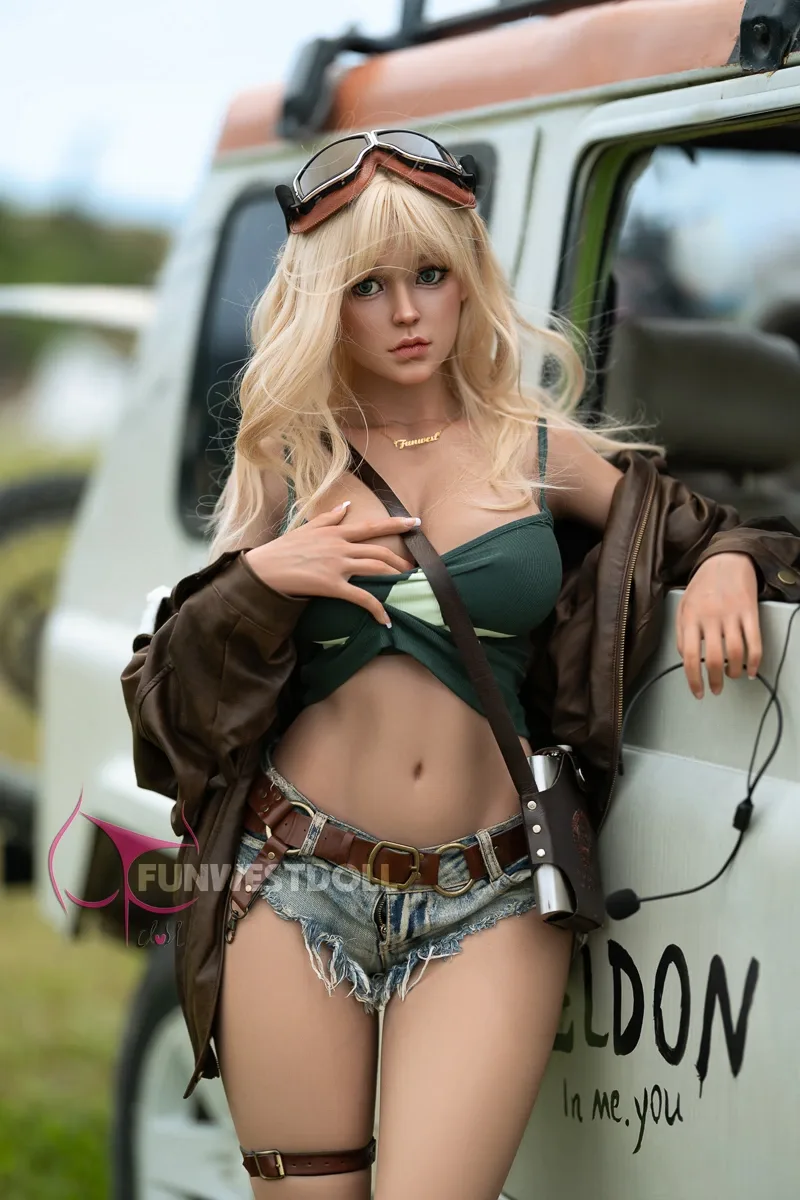 Sex Doll Sexy Brizel 5ft 1' (157 cm)/ G-Cup - FunWestDoll view 4