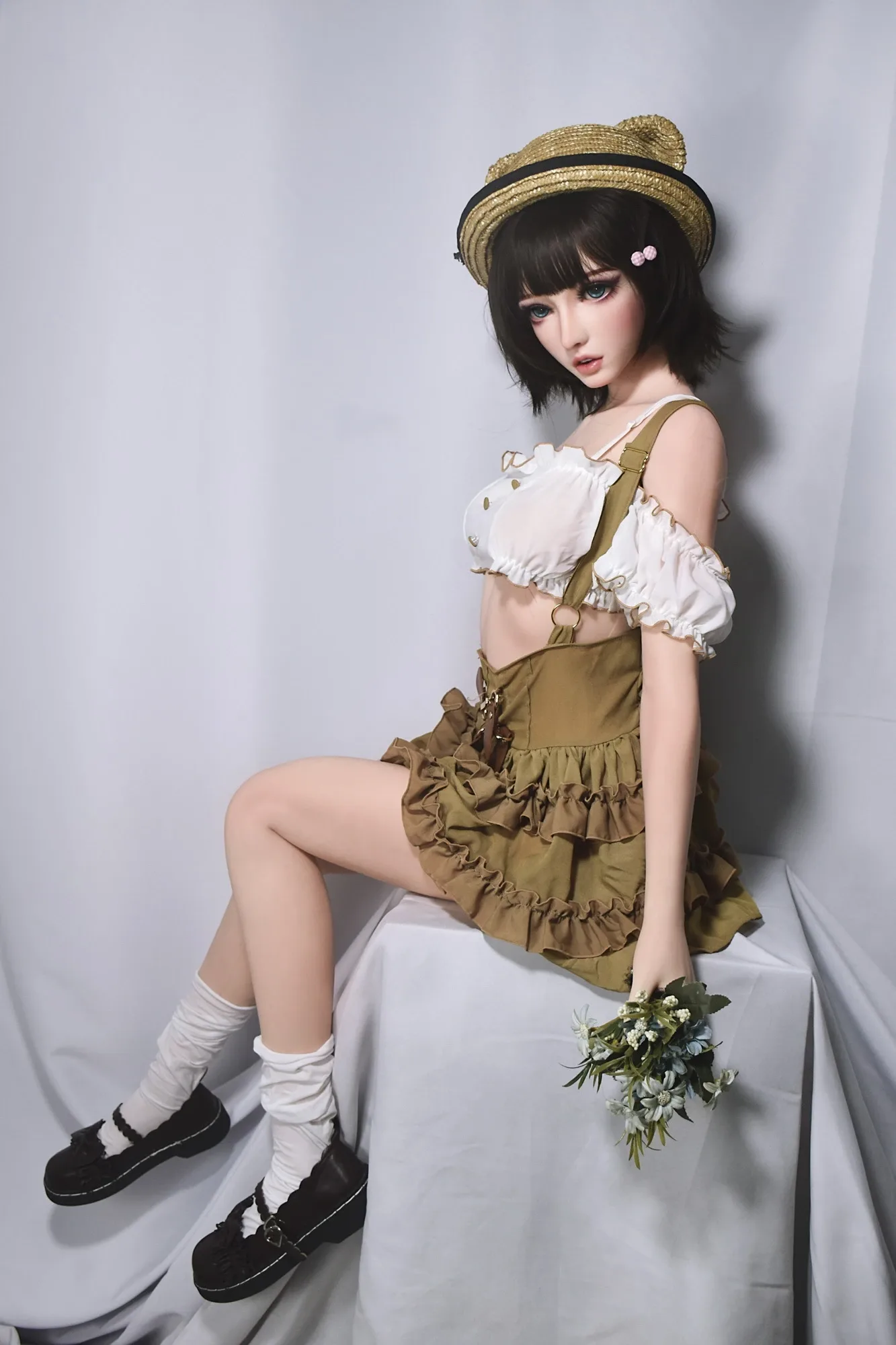 Silicone Doll Tender Yuka 4ft 11' (150 cm) - Elsa Babe view 7