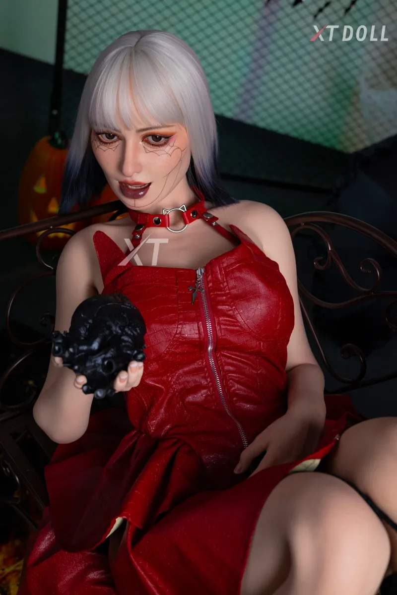 Sex Doll Vampire Frankie 5ft 4' (163 cm)/ F-Cup - XTDoll view 6