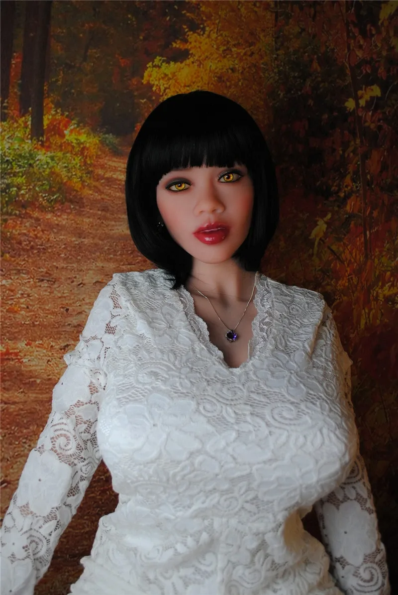 Love Doll Black-haired London 5ft 1' (156 cm)/ H-Cup - OR Doll view 3