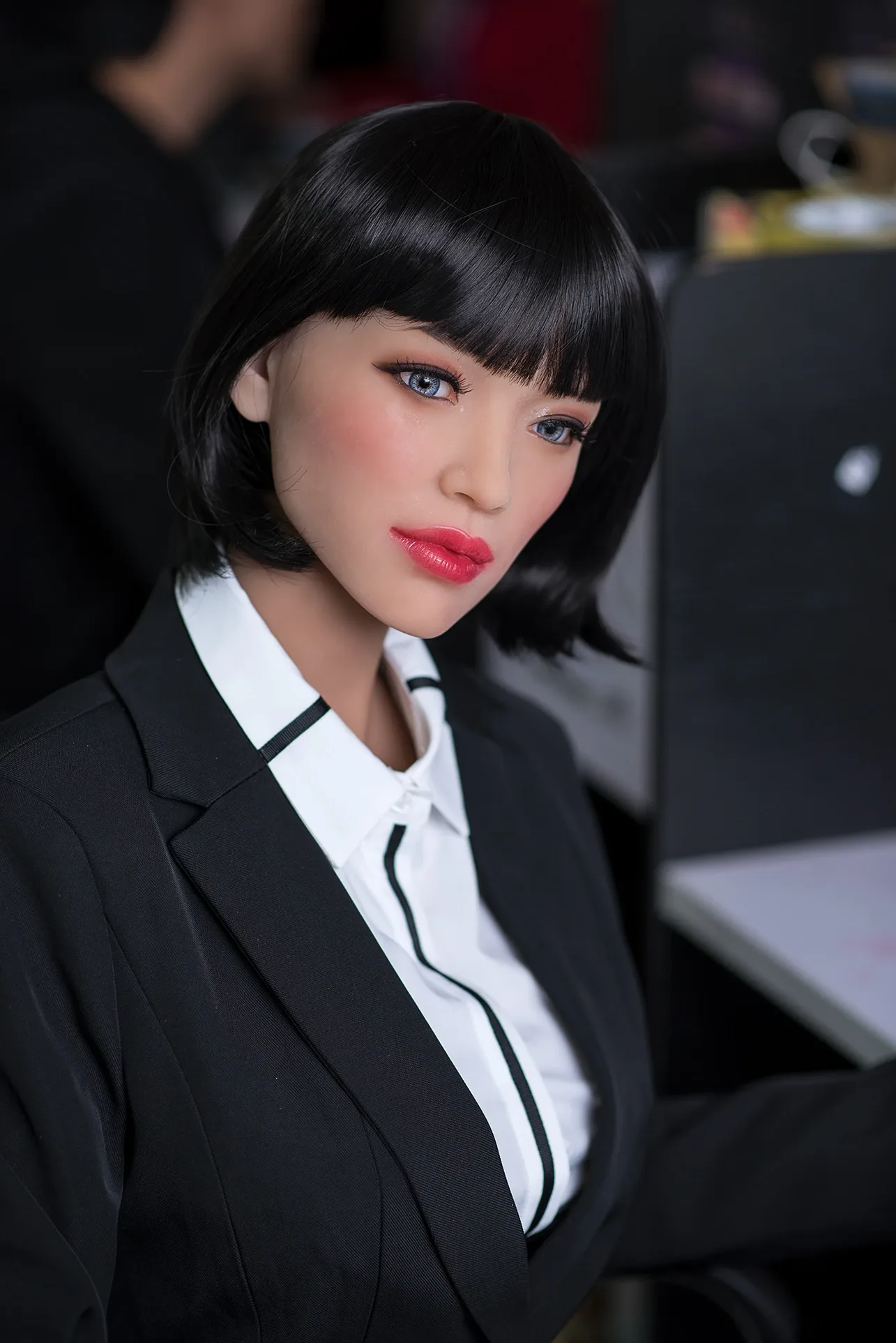 Sex Doll Seductive Anne 5ft 5' (165 cm)/ F-Cup - 6Ye Doll view 3