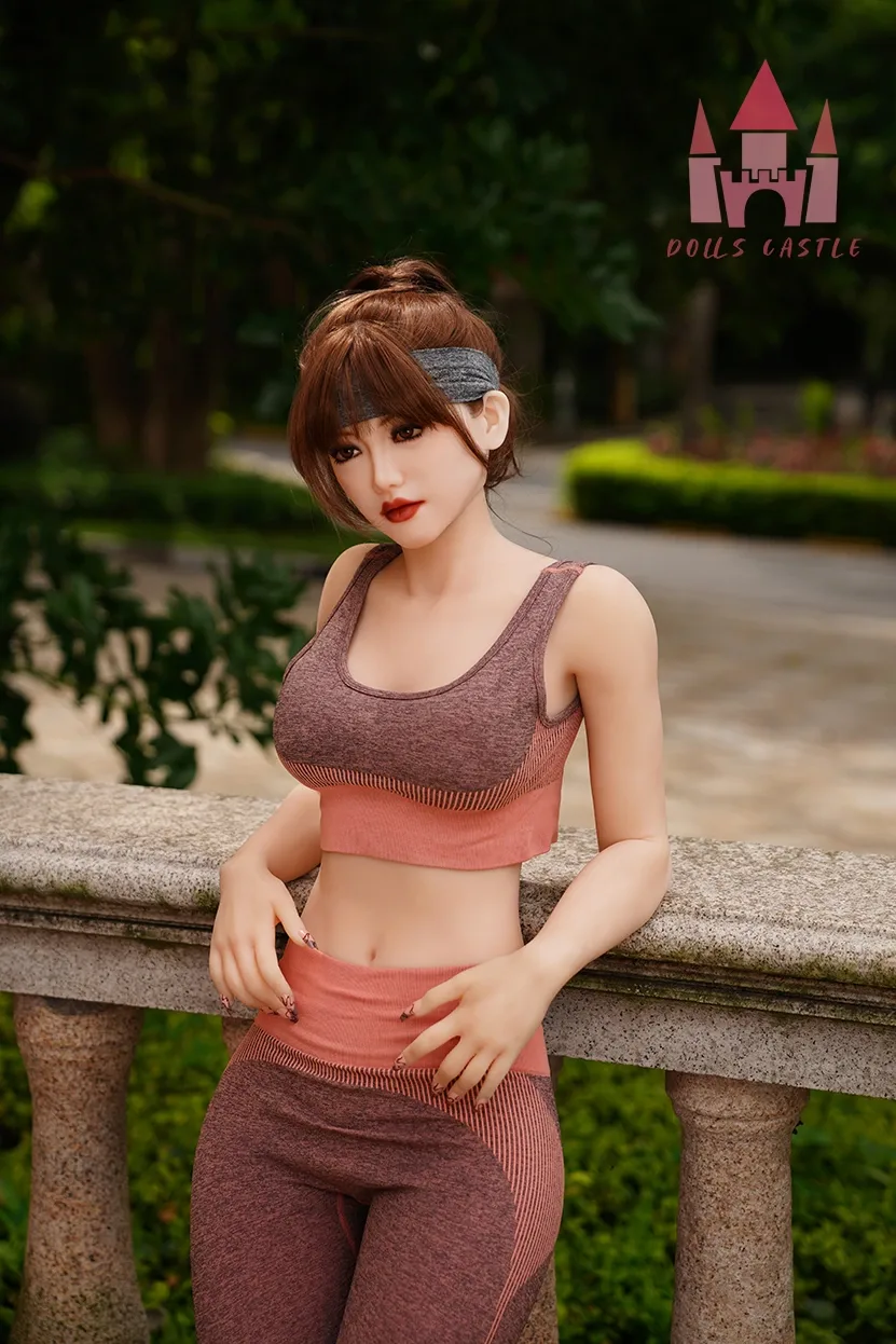Sex Doll Athletic Amanda 5ft 4' (163 cm)/ E-Cup - Dolls Castle view 3
