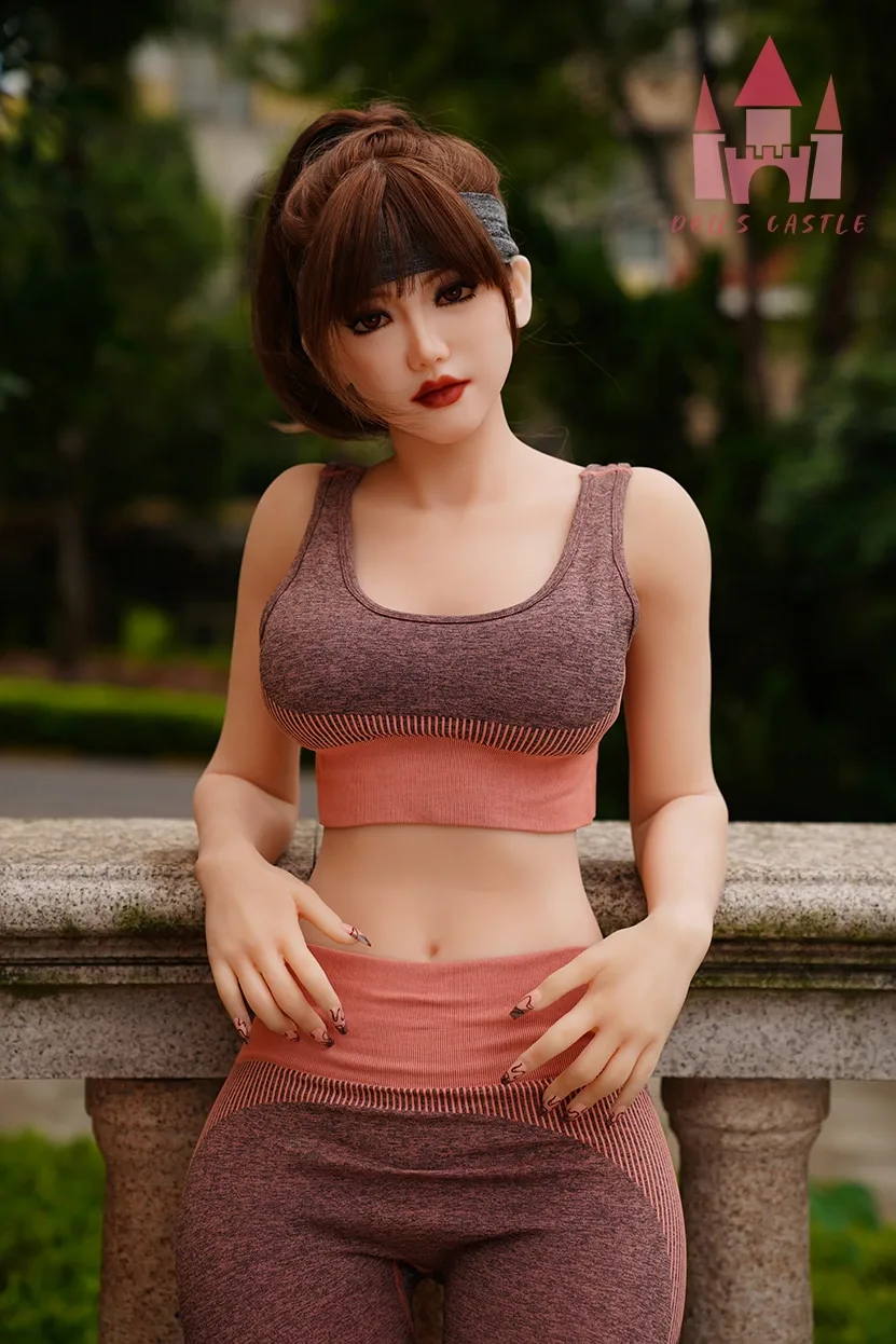 Sex Doll Athletic Amanda 5ft 4' (163 cm)/ E-Cup - Dolls Castle view 1