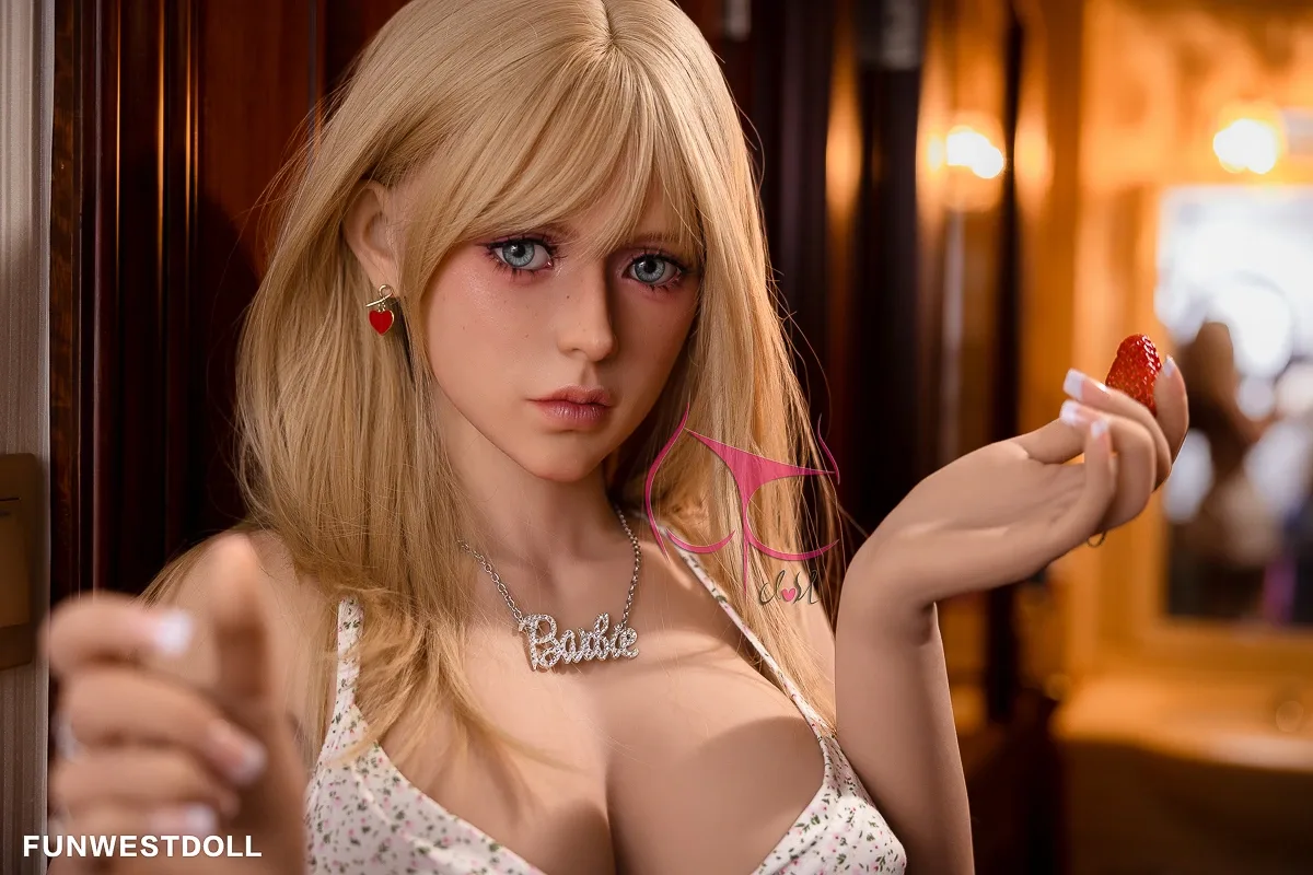 Sex Doll Blonde Robyn 5ft 4' (162 cm)/ F-Cup - FunWestDoll view 4