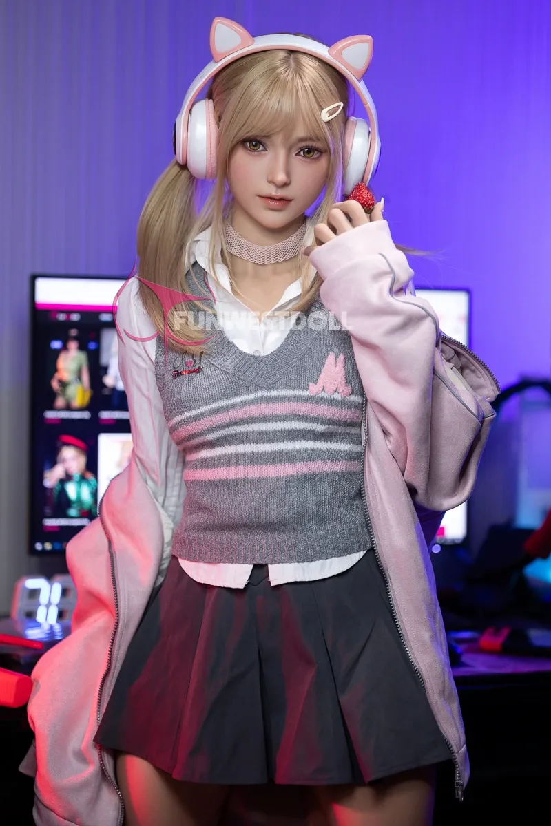 Realistic Sex Doll Cute Charlotte 5ft 2' (159 cm)/ A-Cup - FunWestDoll view 2