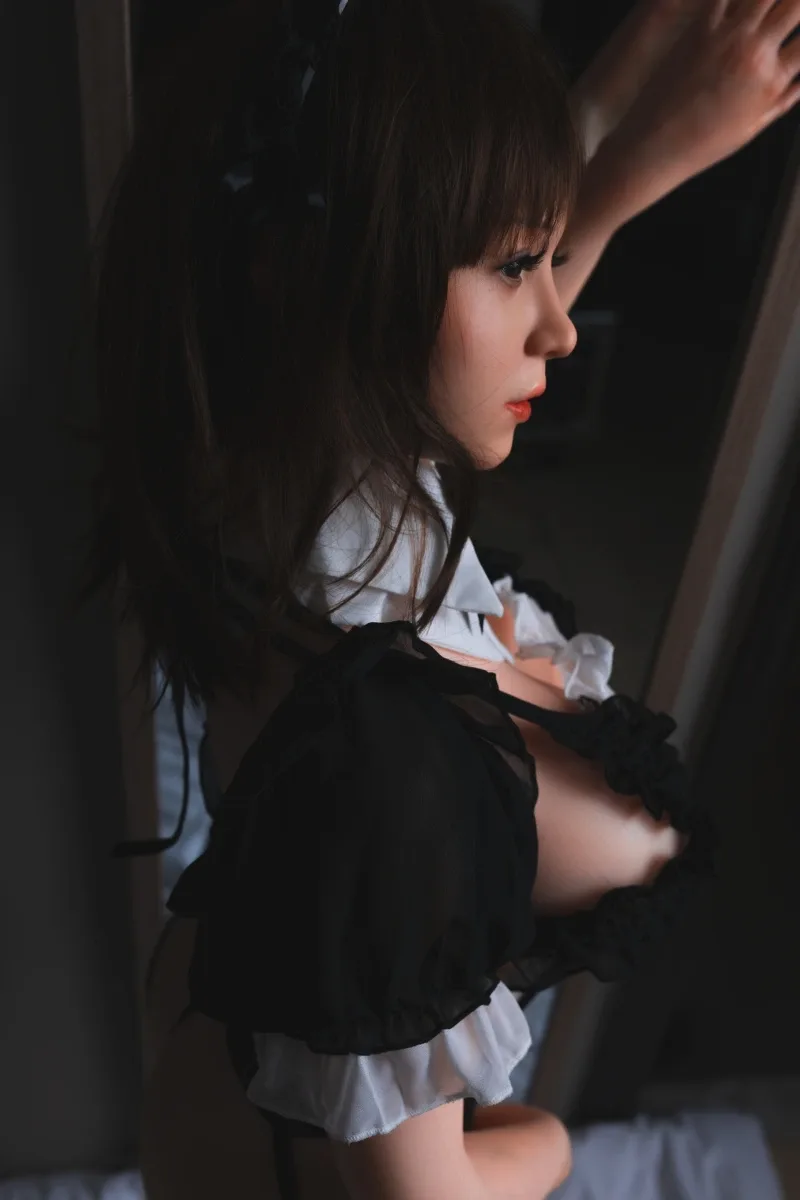 Love Doll Sexy Lucille 5ft 2' (160 cm)/ H-Cup - ILDoll view 4