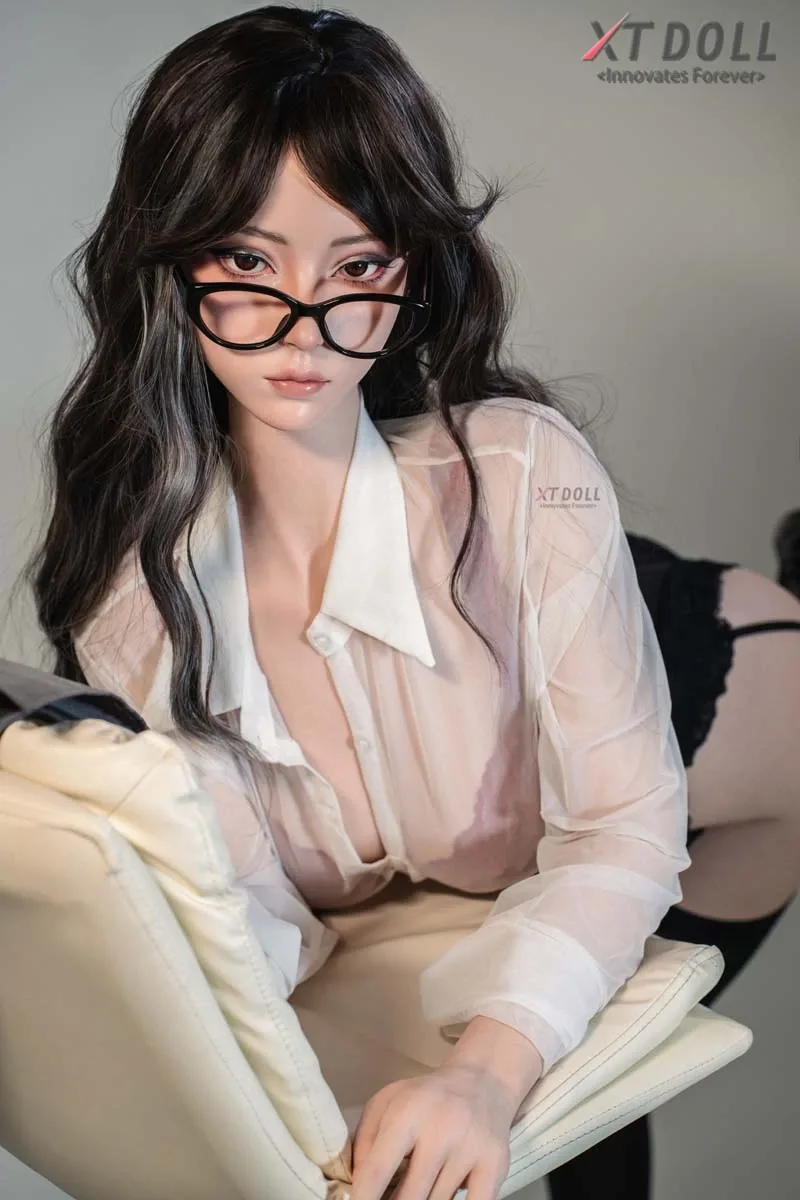 Real Sex Doll Secretary Amara 5ft 5' (165 cm)/ E-Cup  - XTDoll view 5
