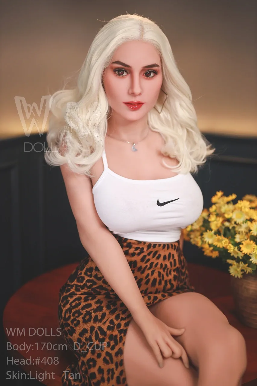 Love Doll Seductive Sandy 5ft 6' (170 cm)/ D-Cup - WM doll view 2