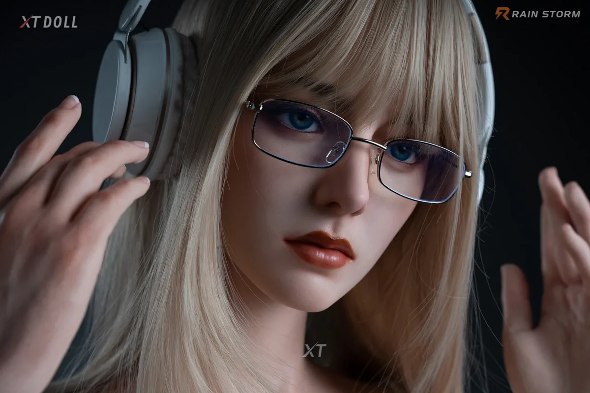 Realistic Sex Doll Blonde June 5ft 4' (163 cm)/ F-Cup - XTDoll view 5