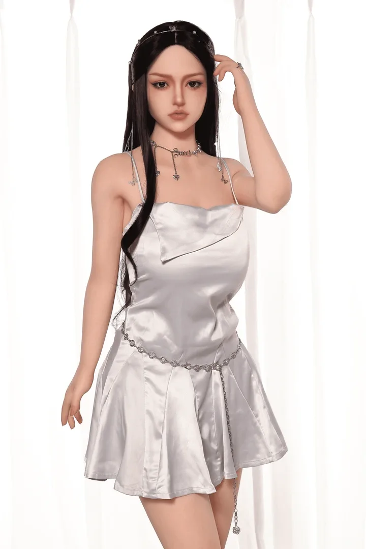 Love Doll Black-haired Sandra 5ft 4' (163 cm)/ A-Cup - XYcolo view 1